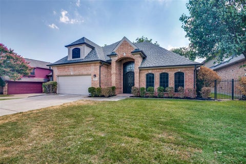Photo of 2907 Bluffview Drive, Garland, TX 75043 (MLS # 21391278)