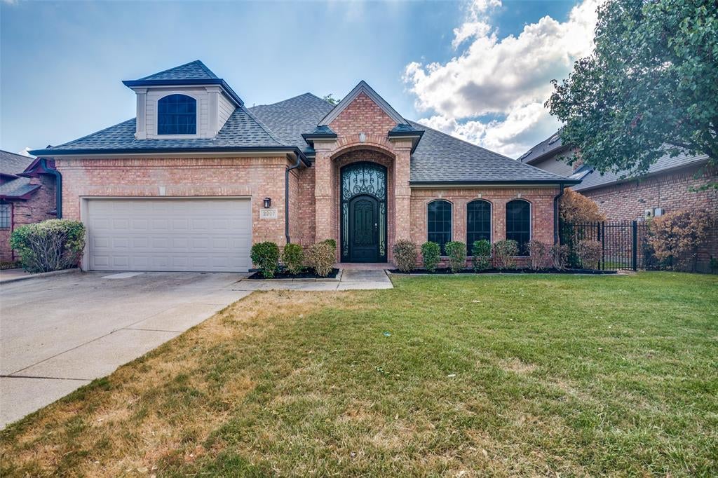 2907 Bluffview Drive