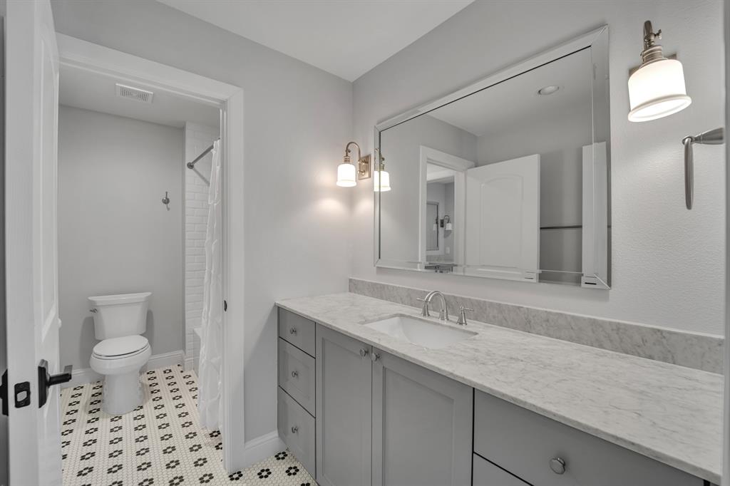 Emerald Isle - Residential