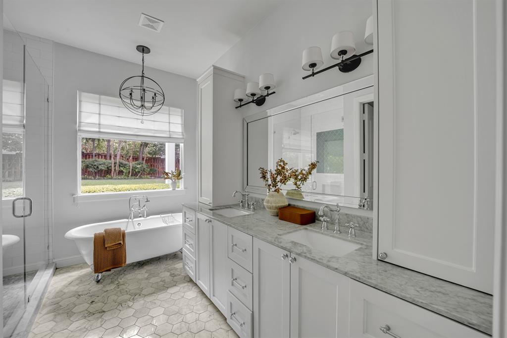 Emerald Isle - Residential