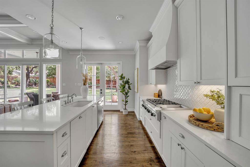 Emerald Isle - Residential