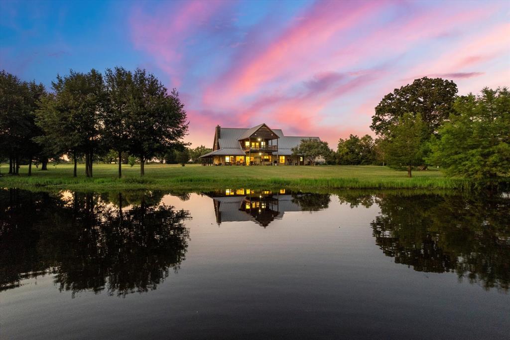 390 County Road 1573