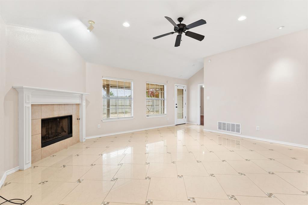 Waterford Oaks Garden Homes Ph 04 - Residential Lease