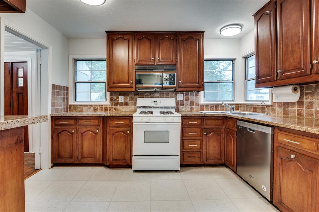 Highland Park High School - Residential