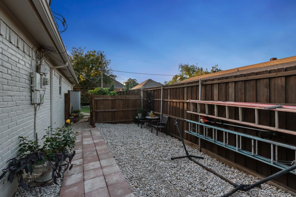 Overland West - Residential