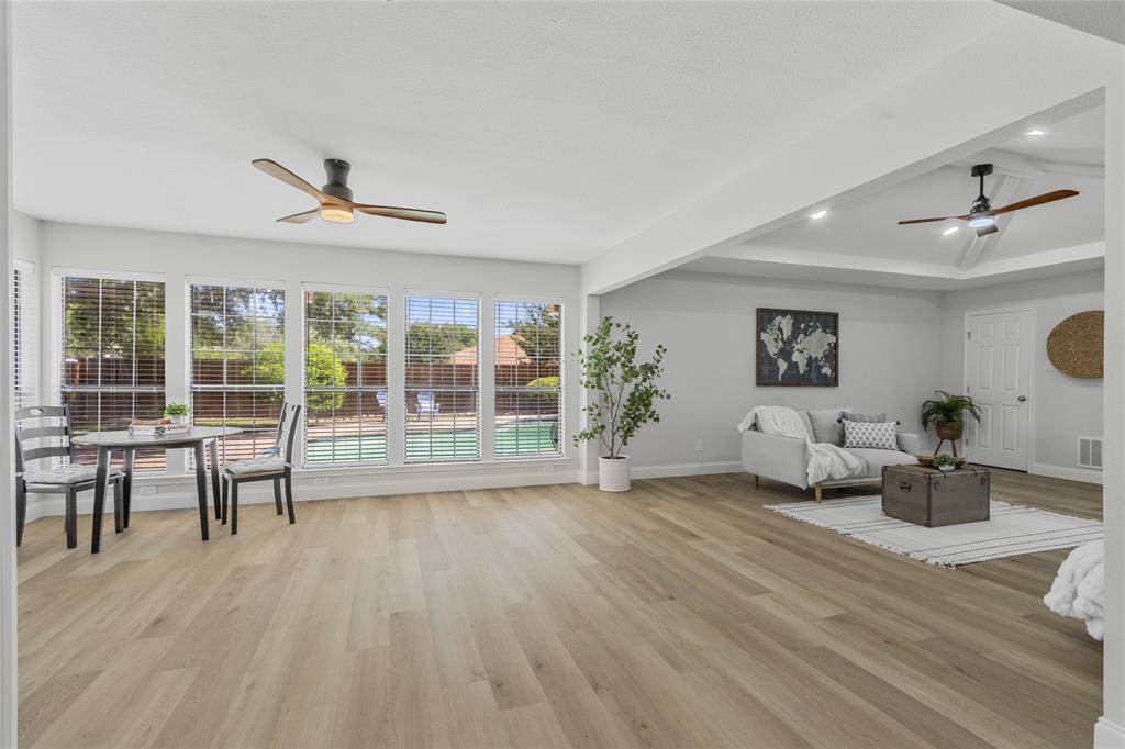 336 Pebble Knoll