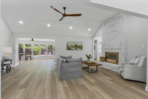 336 Pebble Knoll Highland Village TX 75077