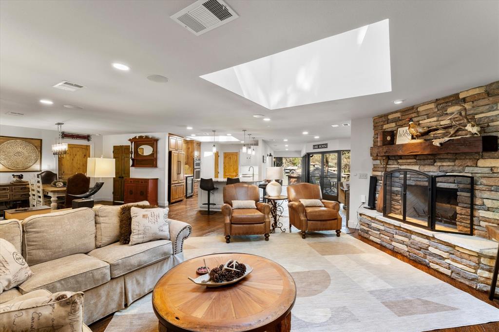 Tall Tree - Residential