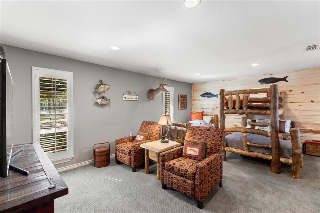 Tall Tree - Residential