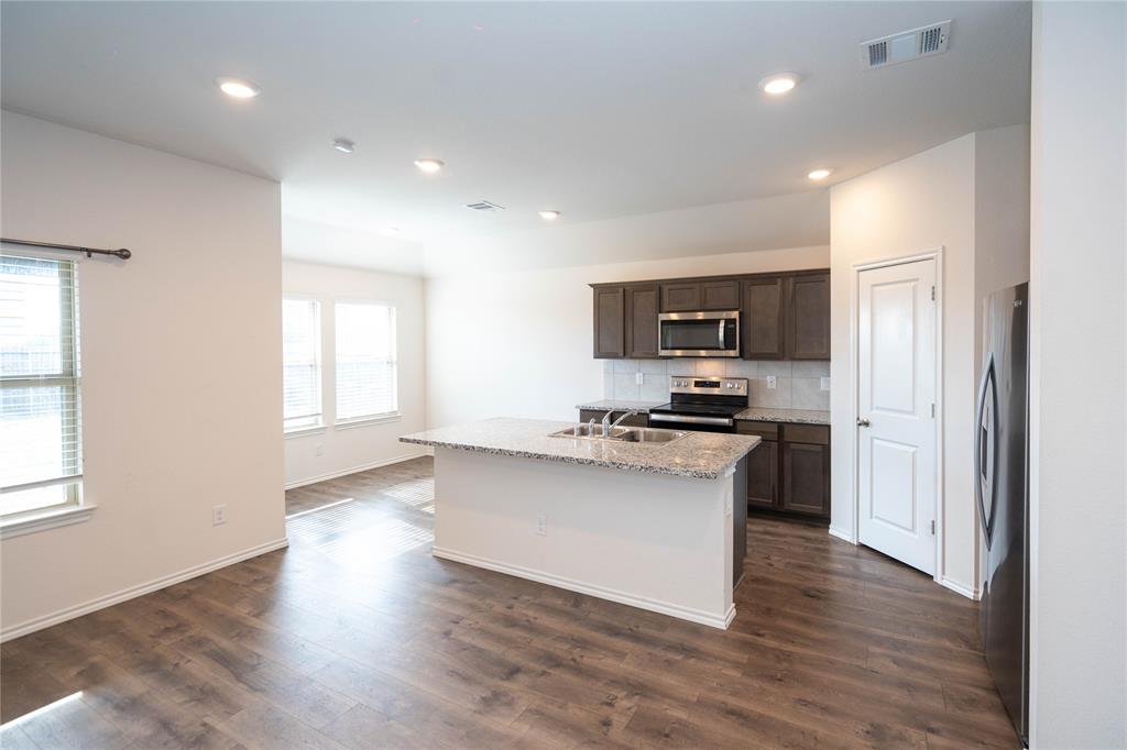 Magnolia Ph 3 - Residential Lease