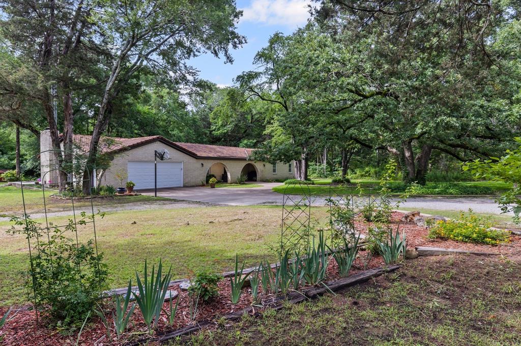 2126 County Road 1450