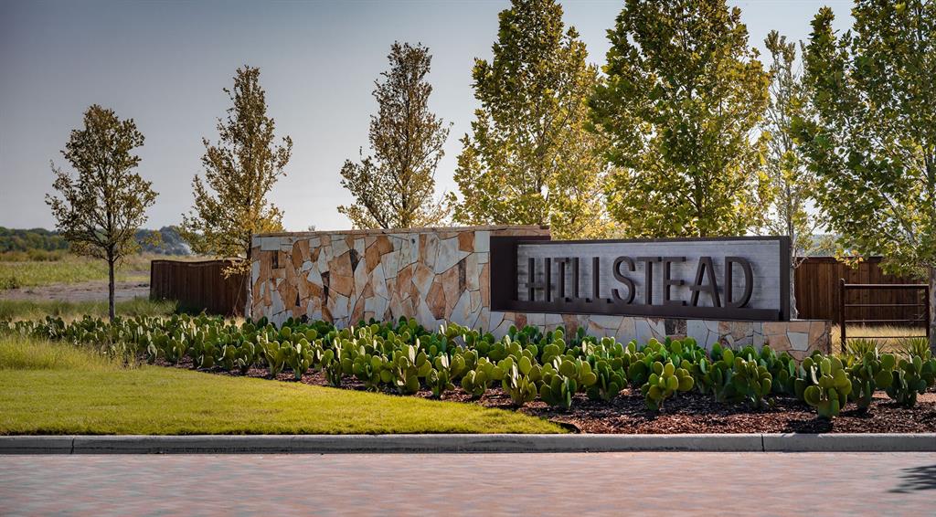 1713 Hillstead Stroll Drive