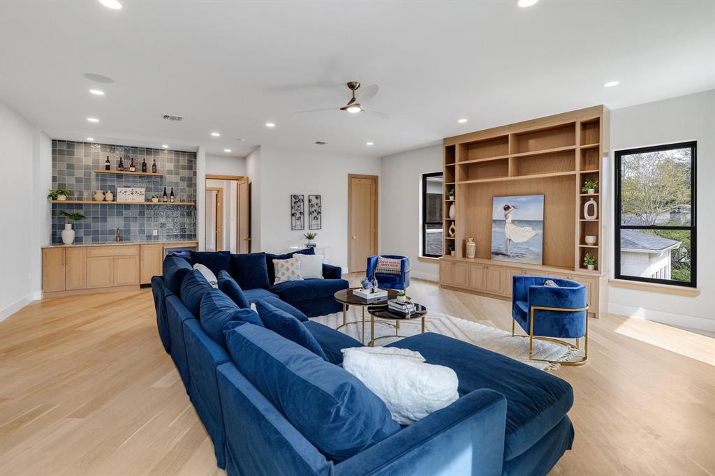 Forest Hills - Residential