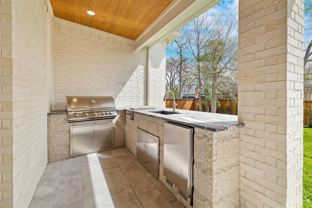 Forest Hills - Residential