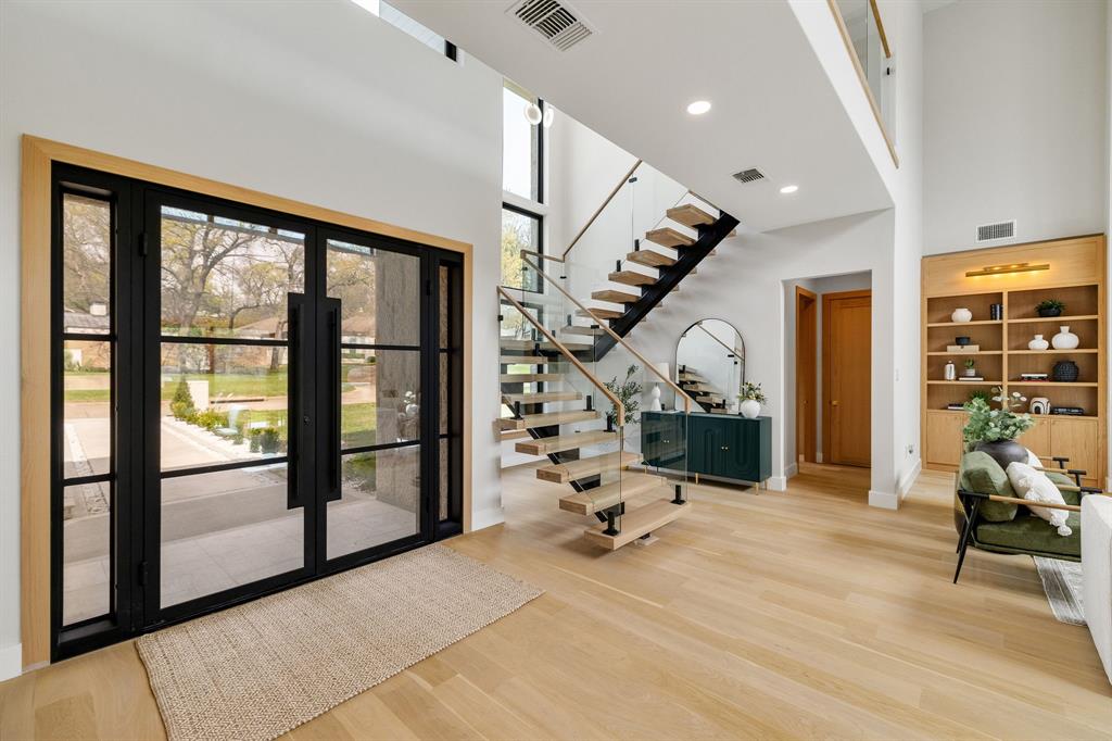 Forest Hills - Residential