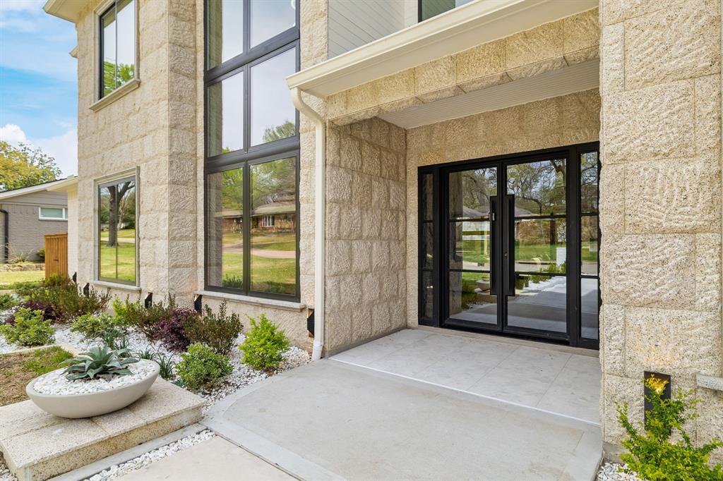 Forest Hills - Residential