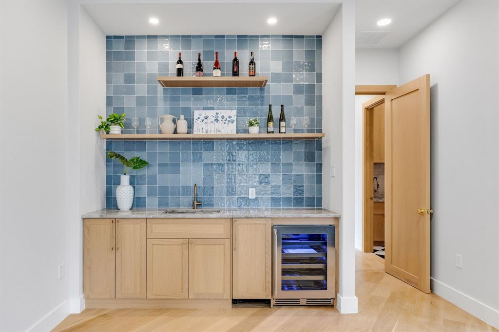 Forest Hills - Residential