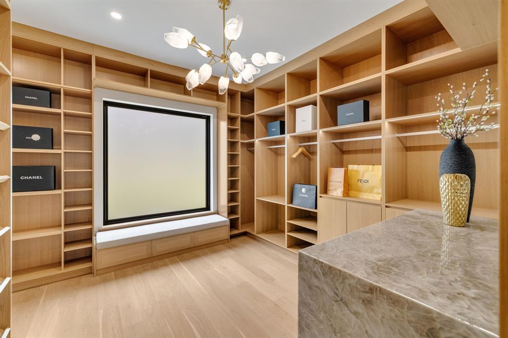 Forest Hills - Residential