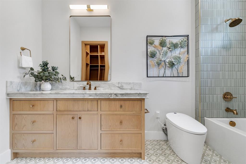 Forest Hills - Residential