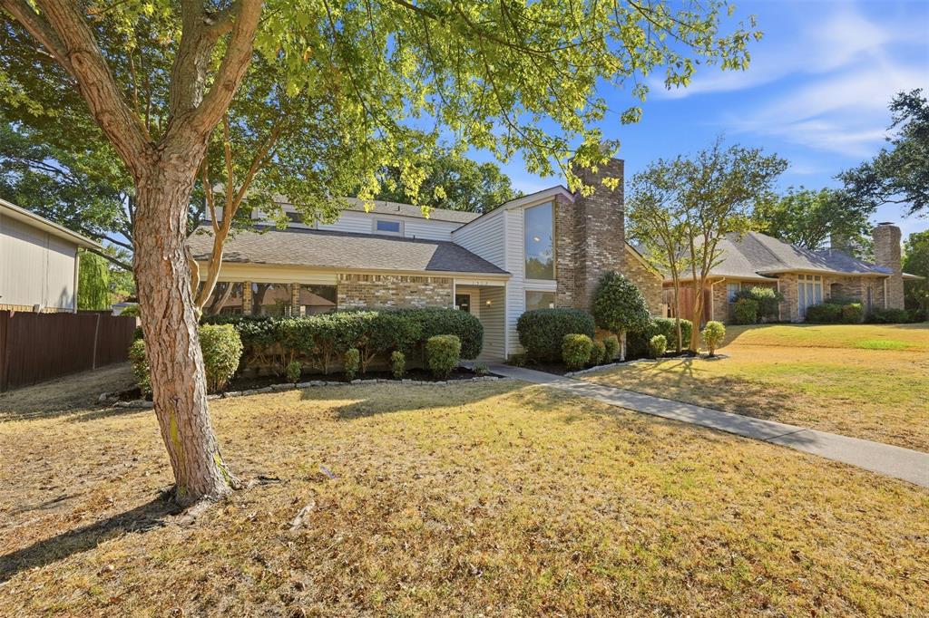 1512 Woodcreek Drive