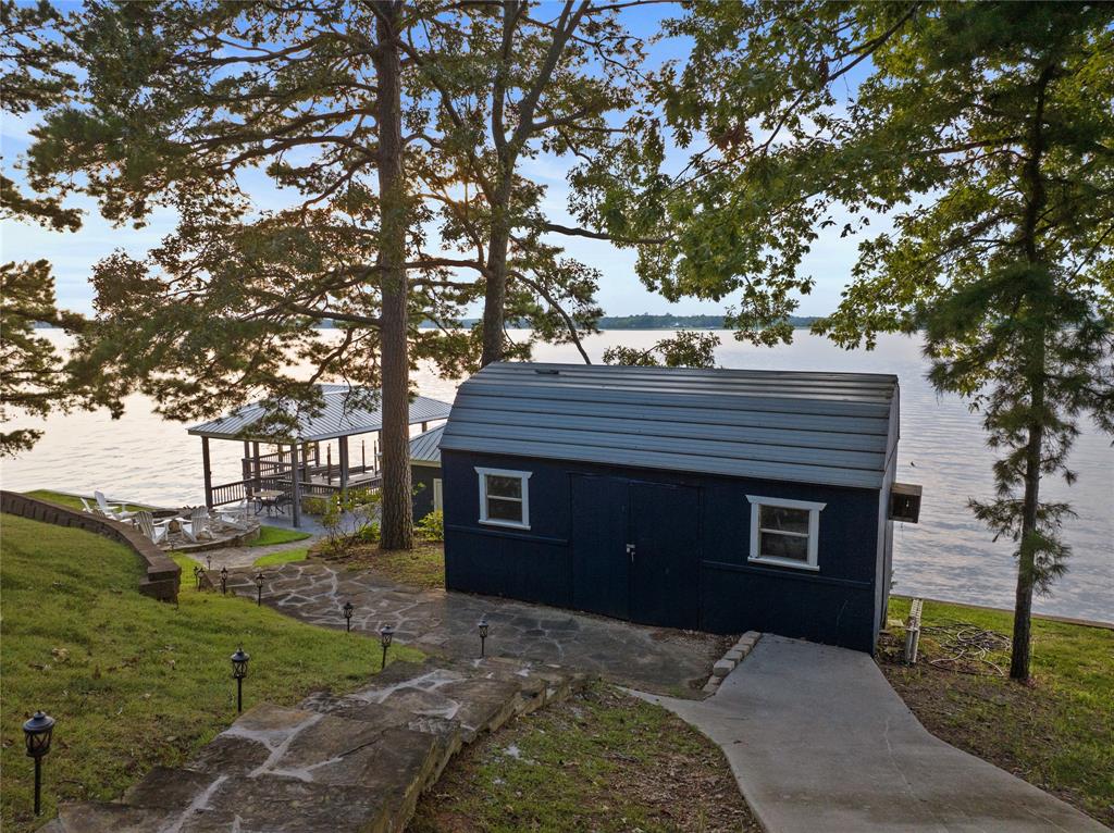 Thunderbird Point - Residential