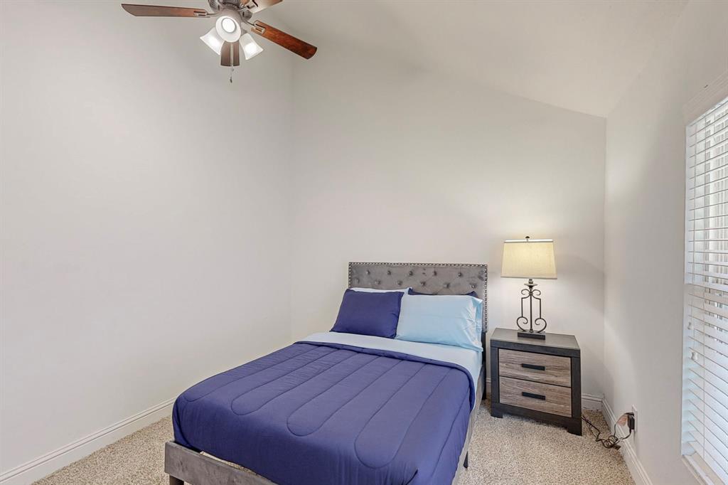 Broadmoor Hills Ph 04 - Residential Lease