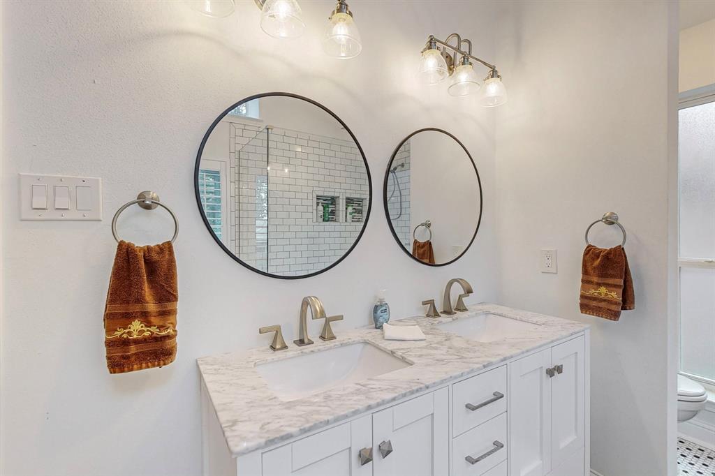 Broadmoor Hills Ph 04 - Residential Lease