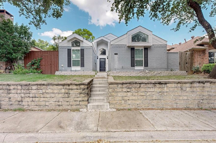 FULLY FURNISHED 3 Bedroom, 2 Bathroom Single Family Home in CENTER City. The property is located 30 minutes from Frisco and Plano, 15 minutes from Downtown Dallas, and 5 minutes from Las Colinas, DFW International Airport, President George Bush Turnpike, Highway 114, Highway 121, and I635. The property has been updated with wood floors, updated vanities and stainless steel appliances. We have a virtual tour available. Hablo Español. Tenant and or Tenants Broker to verify all specifications including, but not limited to, schools, measurements, livable area, zoning. Listing Broker will not be held responsible for any inaccuracies. Information deemed reliable, but not guaranteed.