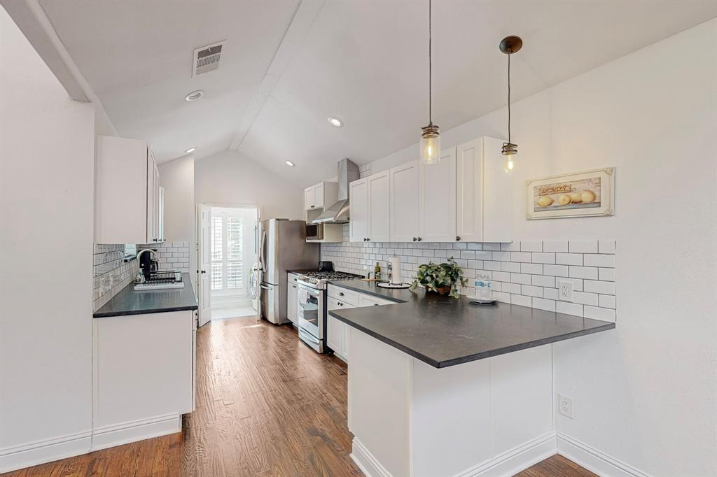 Broadmoor Hills Ph 04 - Residential Lease