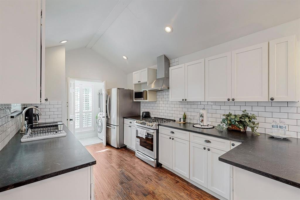 Broadmoor Hills Ph 04 - Residential Lease