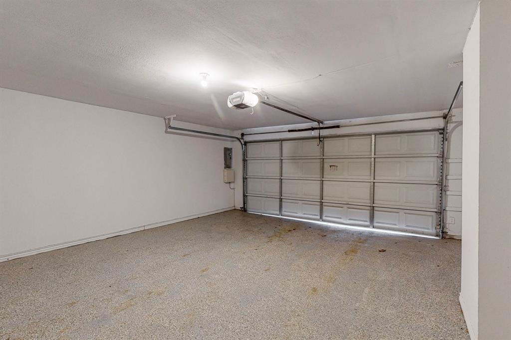 Broadmoor Hills Ph 04 - Residential Lease