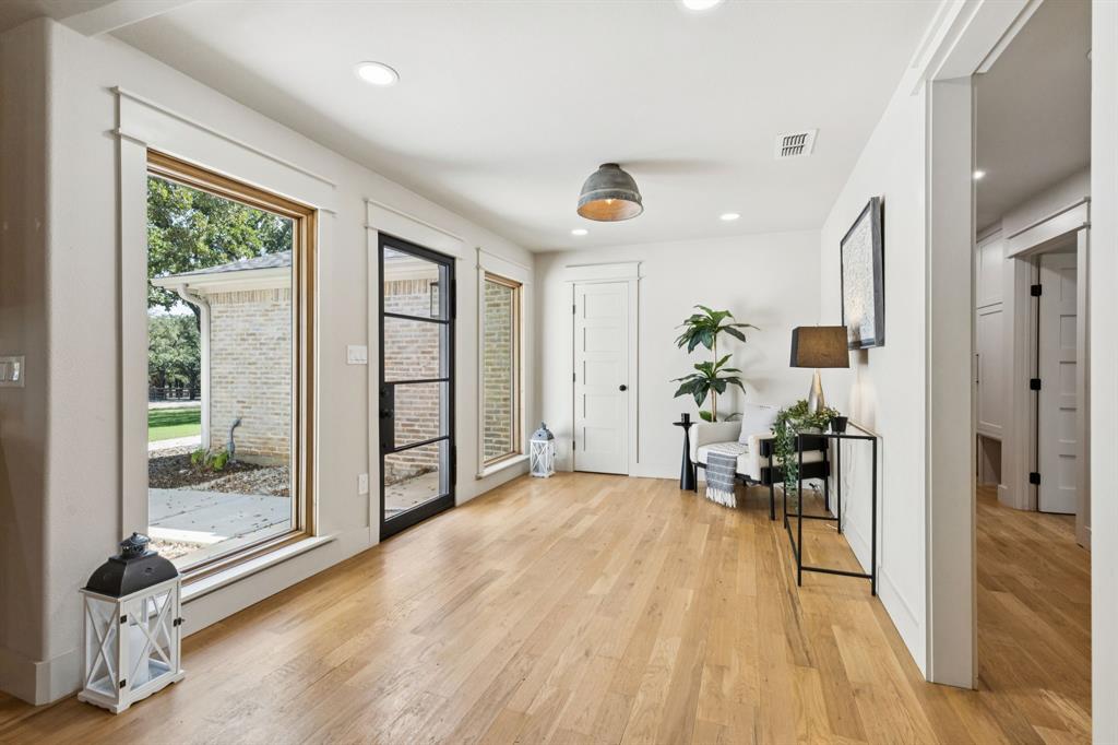 Sa Chambers - Residential