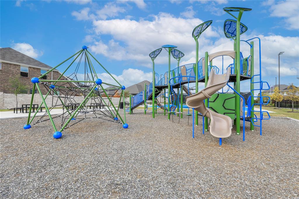 Lakehaven - Residential Lease