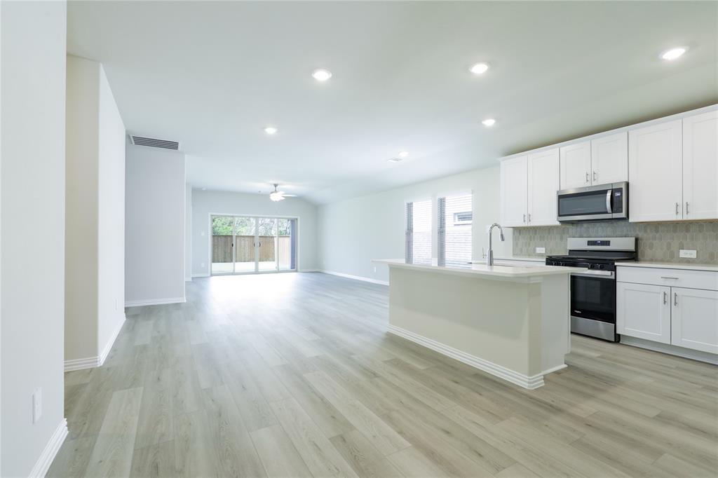 Lakehaven - Residential Lease