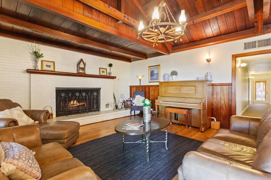 Lakeline Acs - Residential