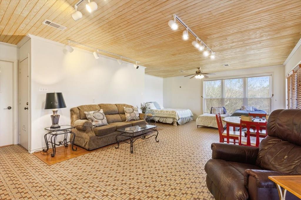 Lakeline Acs - Residential