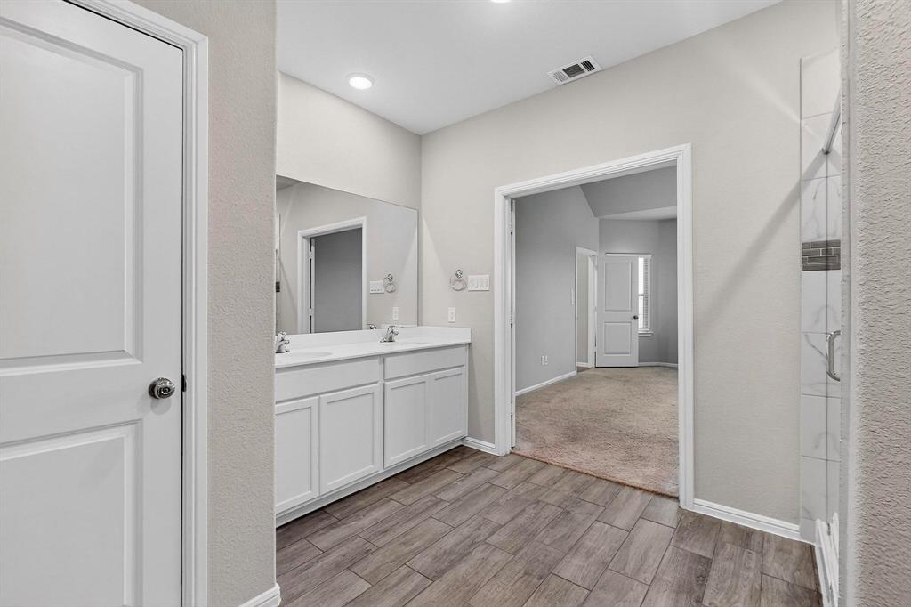 Verandah Ph 6 - Residential