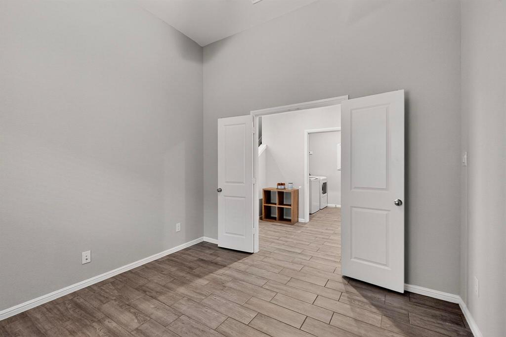 Verandah Ph 6 - Residential