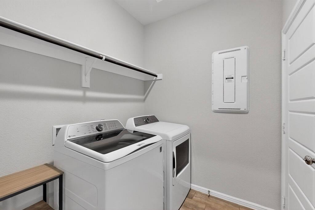 Verandah Ph 6 - Residential