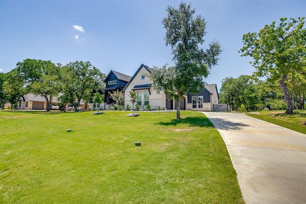 673 S Sugartree Drive