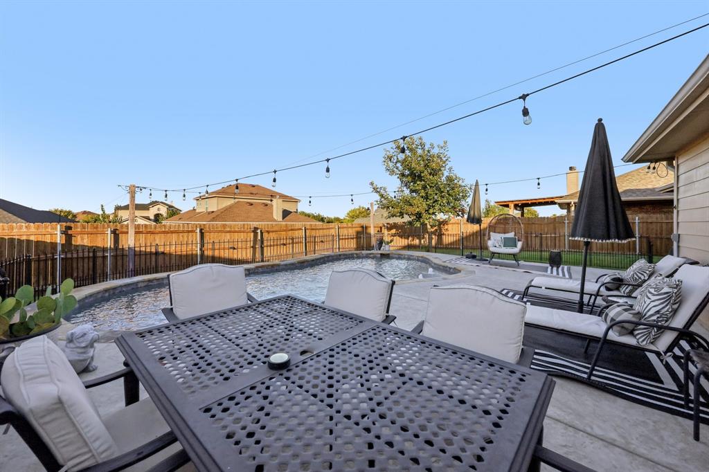 Mistletoe Hill Ph VI & Vii - Residential