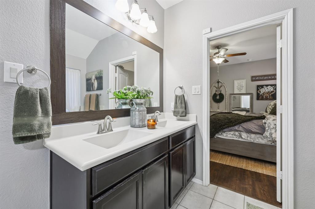 Mistletoe Hill Ph VI & Vii - Residential