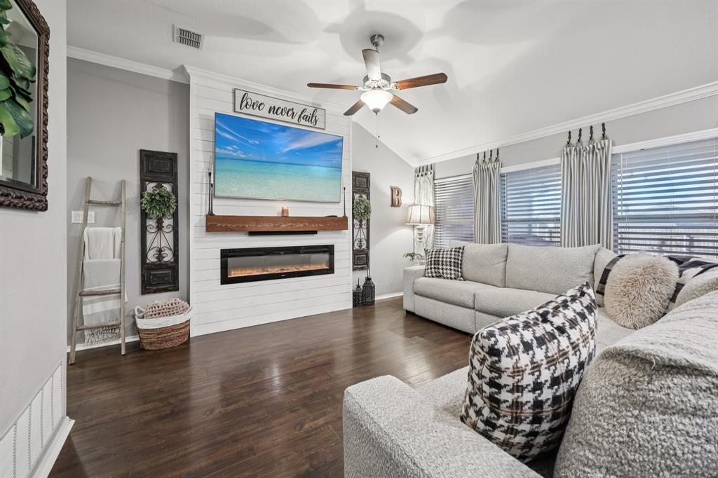 Mistletoe Hill Ph VI & Vii - Residential