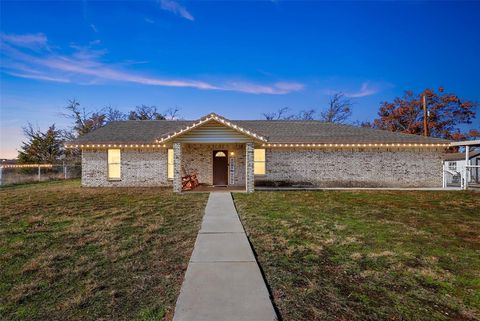 A home in Azle