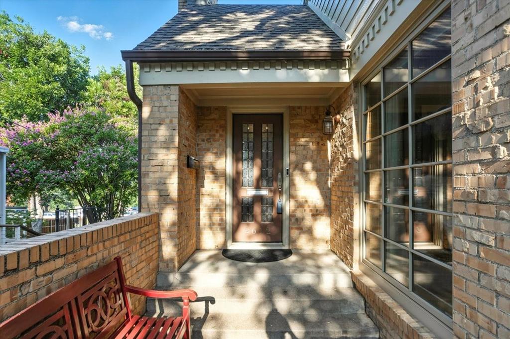 2612 Highview Terrace