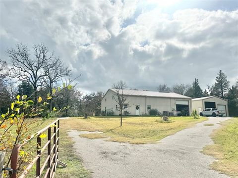 10178 County Road 272 Buffalo TX 75831