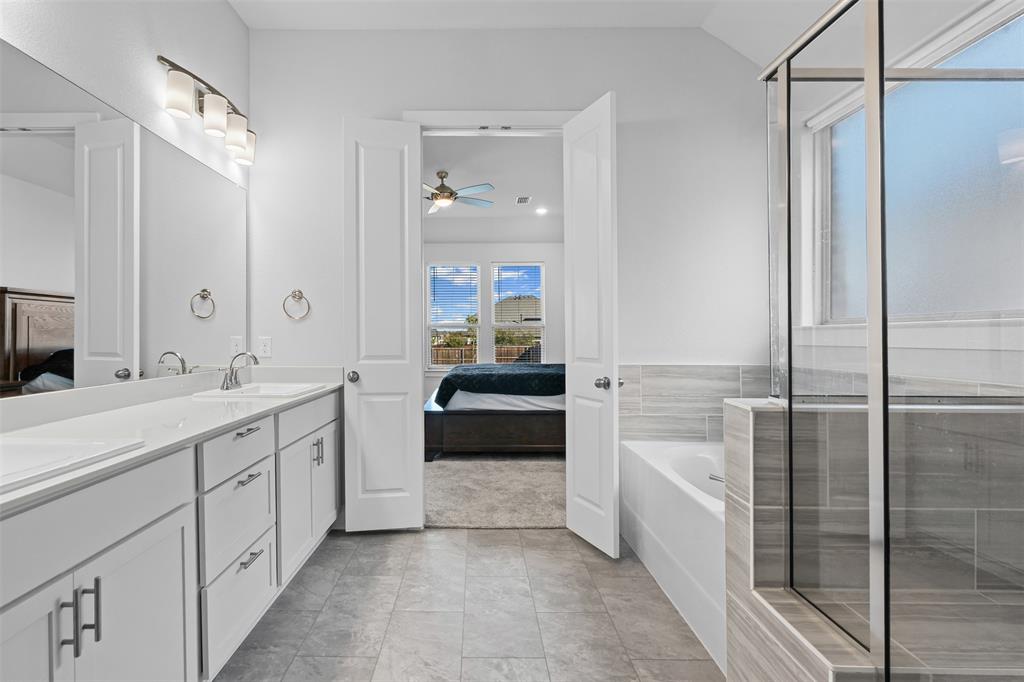 Oaks North Grove Ph I - Residential Lease