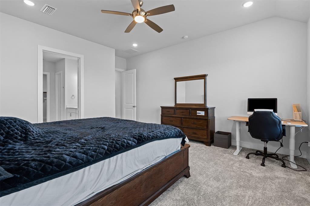 Oaks North Grove Ph I - Residential Lease