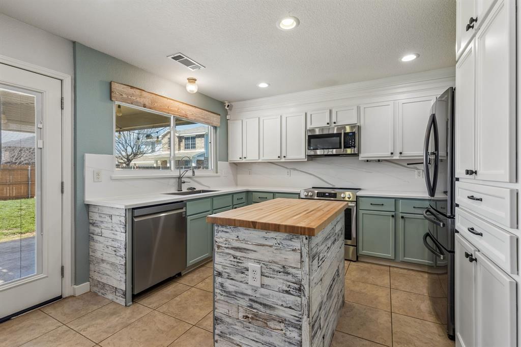 Lost Creek Ranch North II - Residential