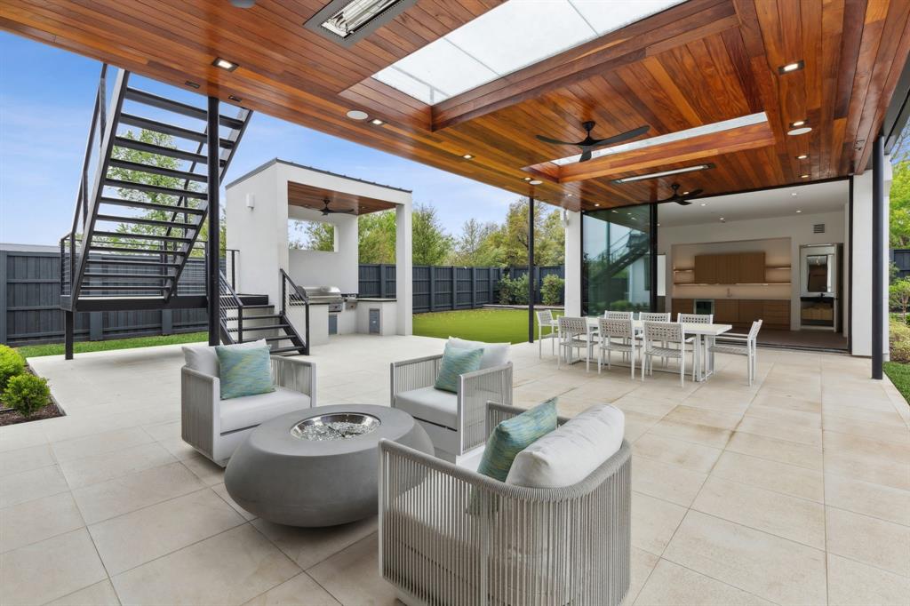 ROXBURY PARK - Residential